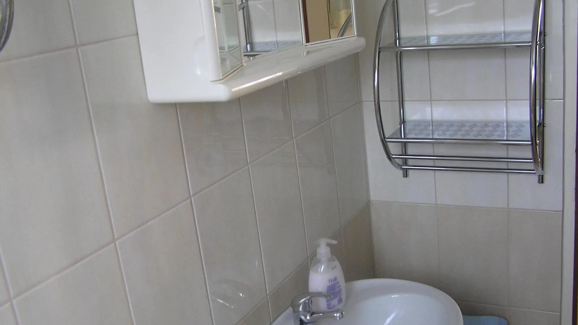 Apartments With A Parking Space Supetarska Draga - Donja, Rab - 15999 Croatie