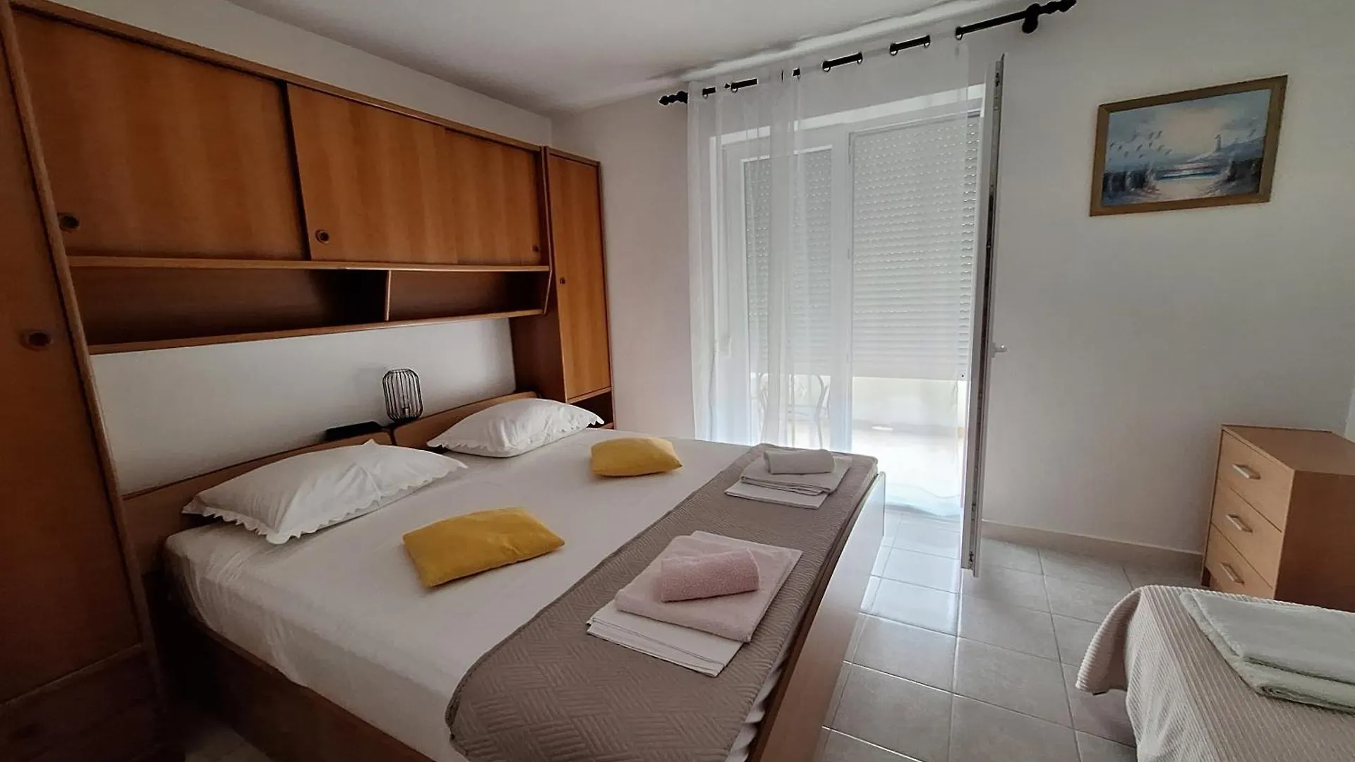 Apartments With A Parking Space Supetarska Draga - Donja, Rab - 15999